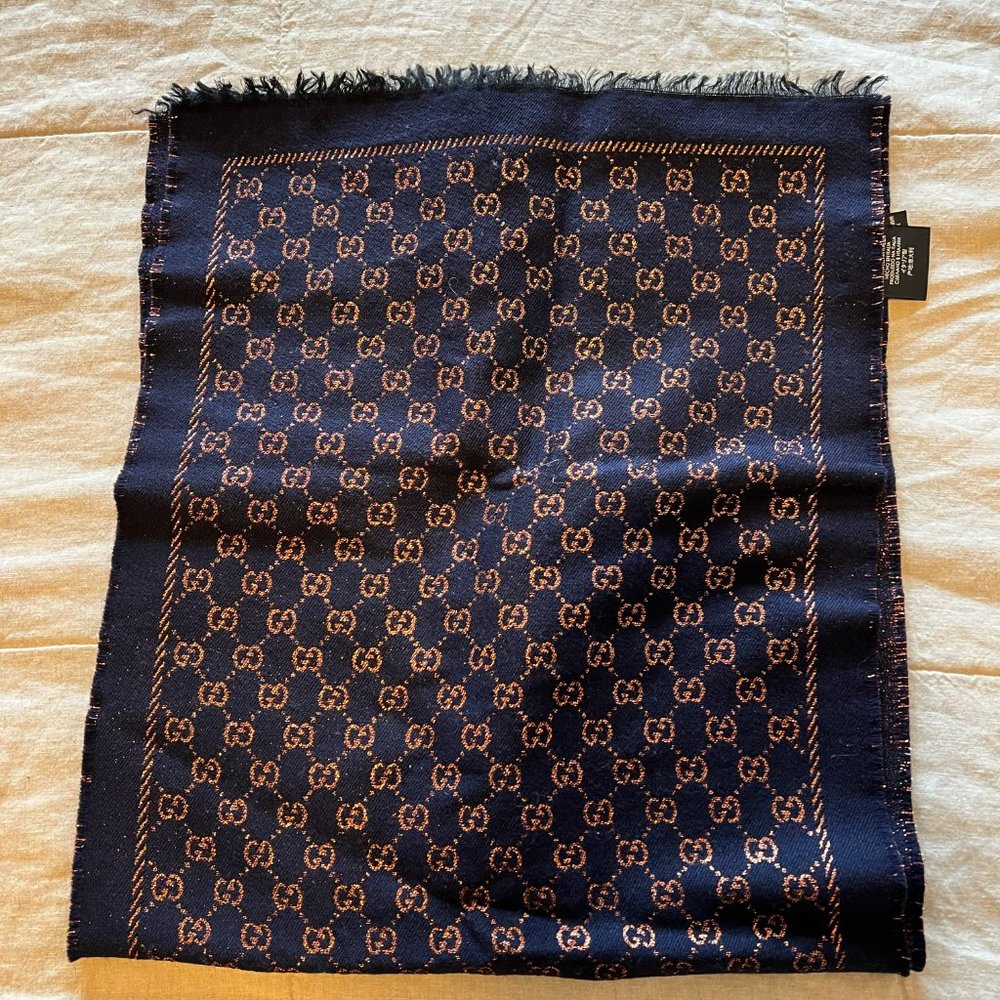 GUCCI SCARF (LIKE NEW) - Picture 3 of 3
